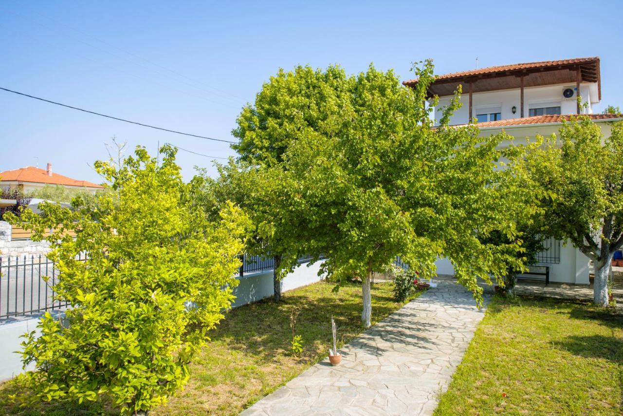 Ellie'S House Villa Nea Plagia Exterior photo