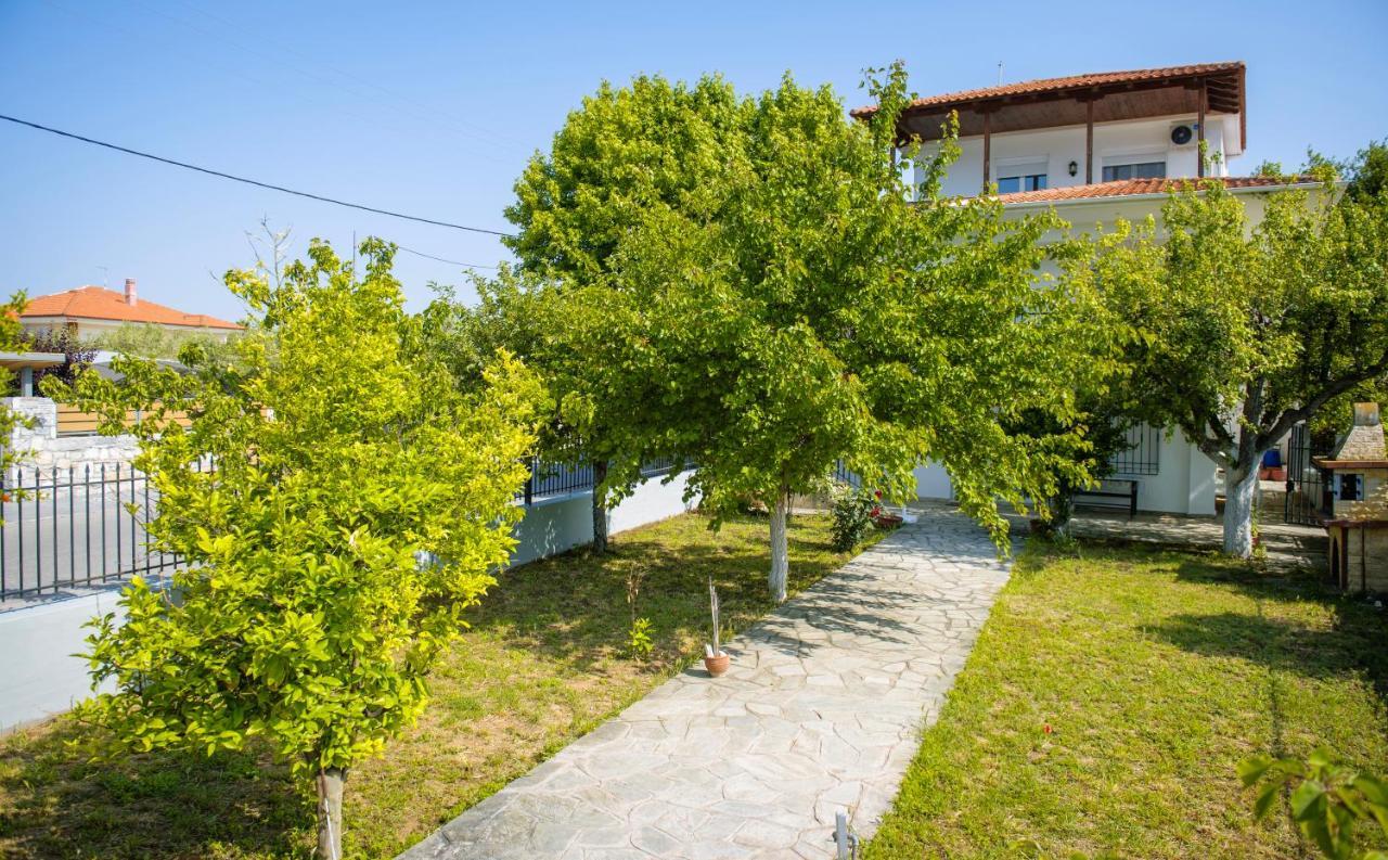 Ellie'S House Villa Nea Plagia Exterior photo